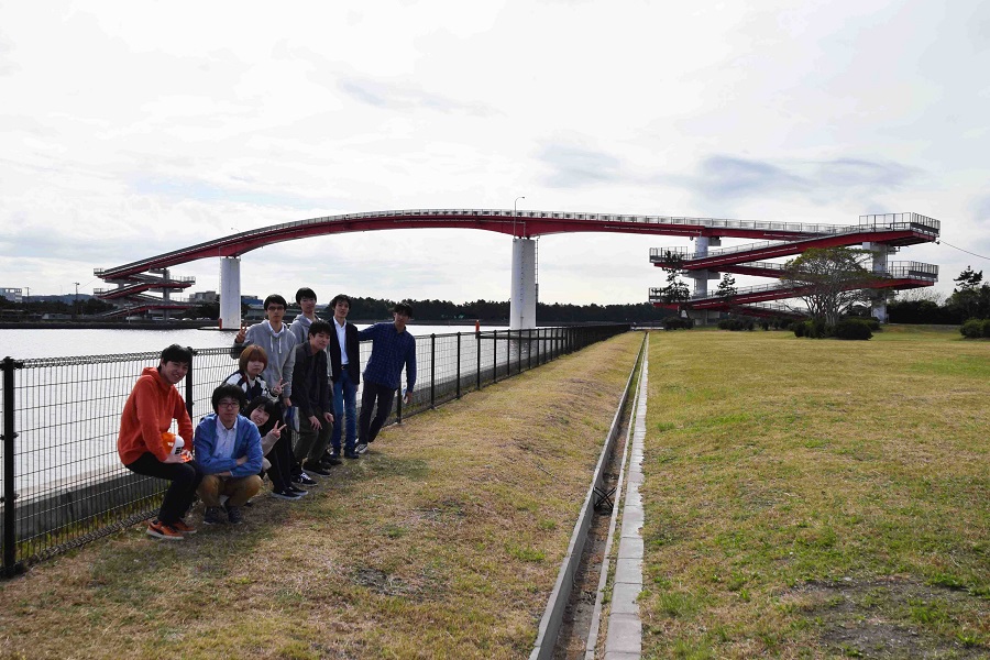人道橋として日本一の高さを誇る中の島大橋